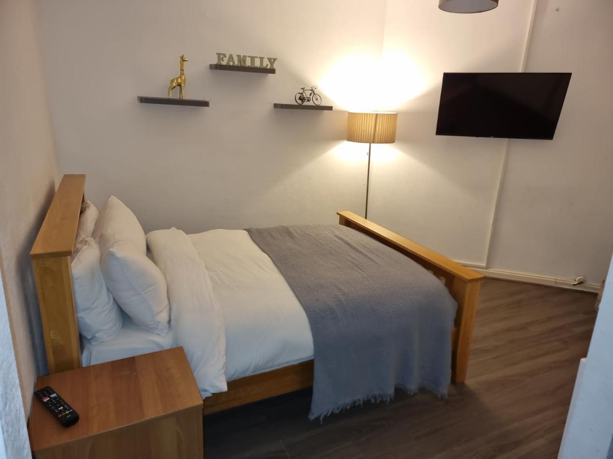 Dorset Arms Hotel 월젠드 외부 사진