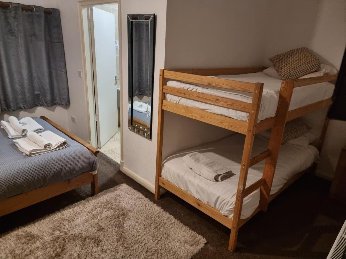 Dorset Arms Hotel 월젠드 외부 사진