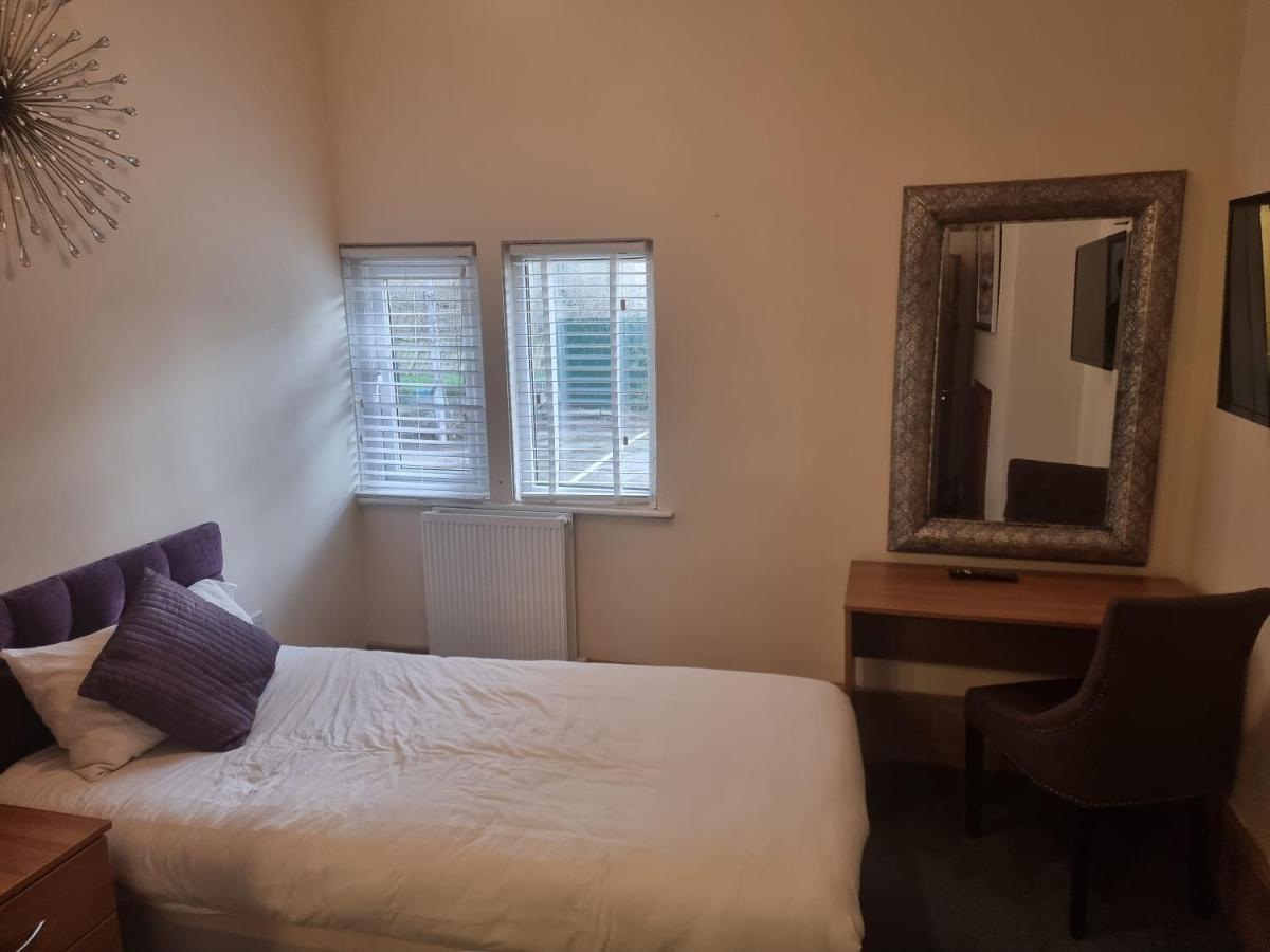 Dorset Arms Hotel 월젠드 외부 사진